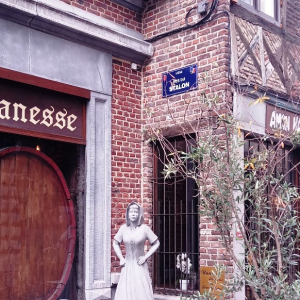 "Chez Nanesse" "Chez Nanesse"