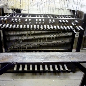 Le clavier et le pédalier du carillon ( Photo F.Detry )