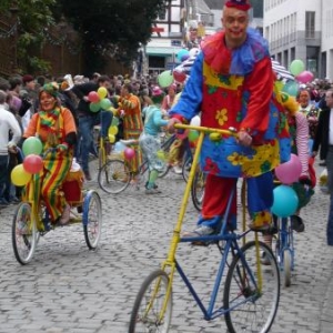 Les Clowns cyclistes ( Volley Club - Stavelot )