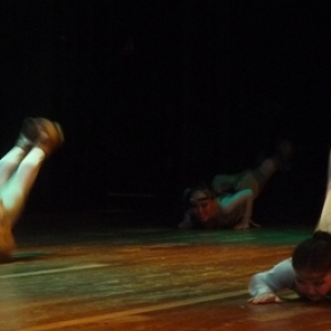 MALMEDY BALLET NATIONAL DU KAMCHATKA ( " Mengo" ) MALMEDY BALLET NATIONAL DU KAMCHATKA ( " Mengo" )