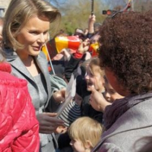 68. Bain de foule 68. Bain de foule