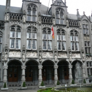 Liege : le Palais des Princes - Eveques ( facade principale )