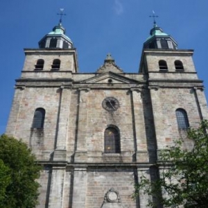 La Cathedrale embellie par la delegation de Tirlemont - Tienen