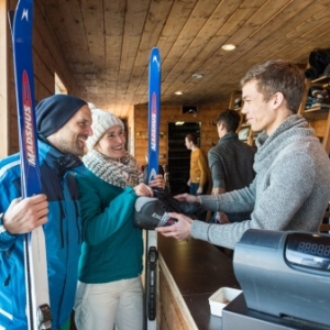 Location de skis ( Photo East Belgium )