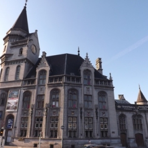 Liege : l'ancienne Grand Poste devenue salle d'expositions temporaires