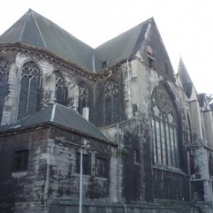 L' eglise St Barthelemy ( interdite d' acces )