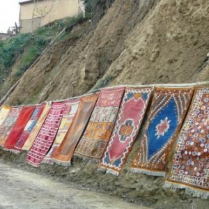 Vente de tapis ( Vallee de l'Ourika )