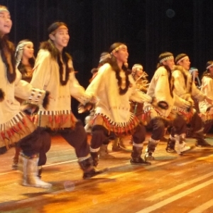 MALMEDY      BALLET NATIONAL DU KAMCHATKA   ( " Mengo" )