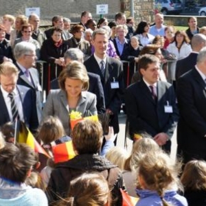 46. Bain de foule 46. Bain de foule