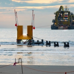 Installation du réseau modulaire offshore (MOG) / photo Elia