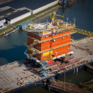 Installation du réseau modulaire offshore (MOG) / photo Elia