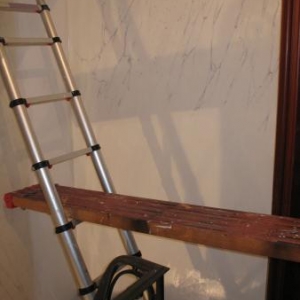 Details du blanc breche. (bas du mur) Details du blanc breche. (bas du mur)