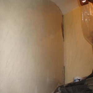 Decapage de l'angle (vue de loin) Decapage de l'angle (vue de loin)