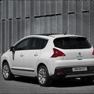 Peugeot 3008 Diesel Hybrid Peugeot 3008 Diesel Hybrid