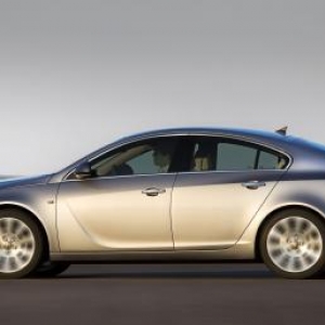 Opel Insignia. Opel Insignia.