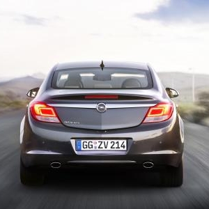 Opel Insignia. Opel Insignia.