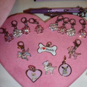 grand choix de medailles de 5.95 euros a 19 euros