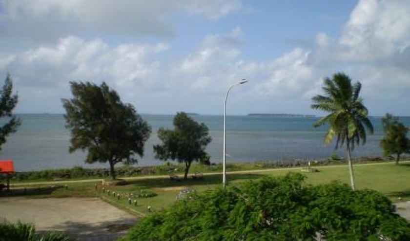 Vue du large et des iles en face du bureau d'urbanisme de Nuku'alofa