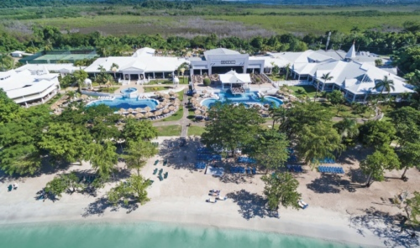 Le ClubHotel Riu Negril en Jamaïque rouvre ses portes après rénovation complète