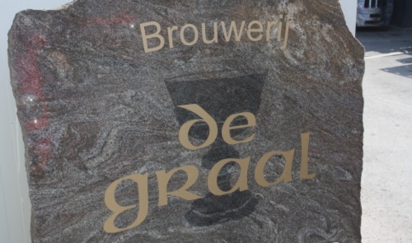 Aan de voet van de Vlaamse Ardennen, brouwerij De Graal in Brakel