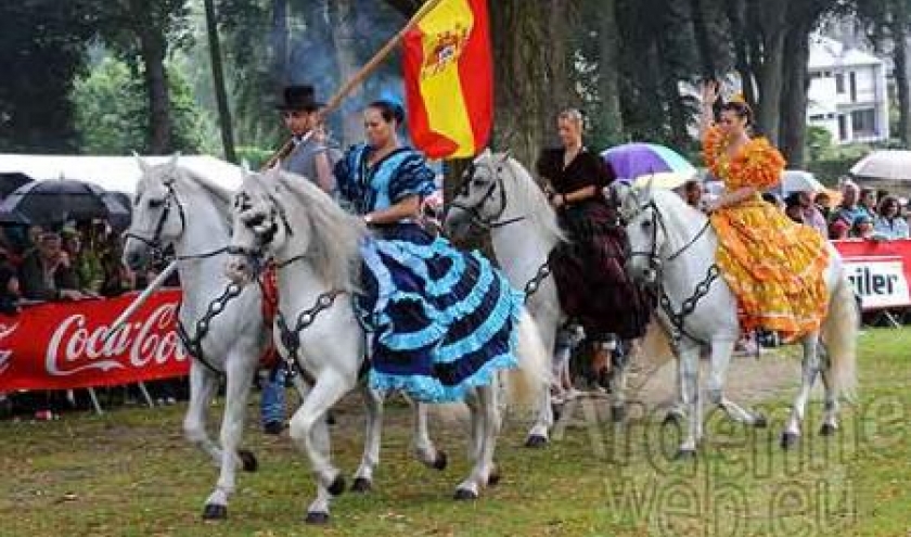 Vielsalm 21 juillet 2011 fete des myrtilles - video 08