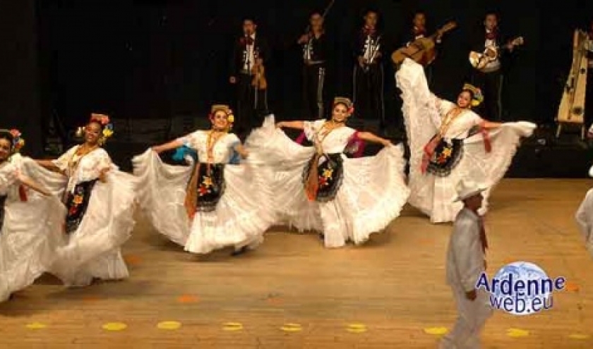 Grupo , Danza Folklorica Macuilxochitl, Ville de San Luis Potosi,fiesta Latina, Jambes-Namur,