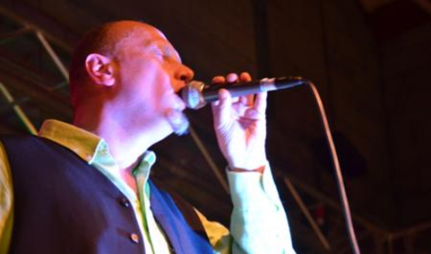 Ensemble avec Pierre Ensemble avec Pierre