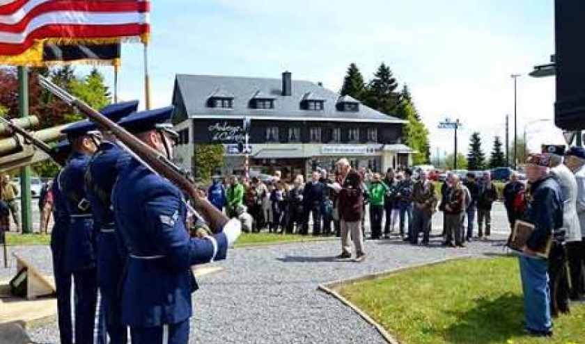 Battle of the Bulge - photo 1875 Battle of the Bulge - photo 1875