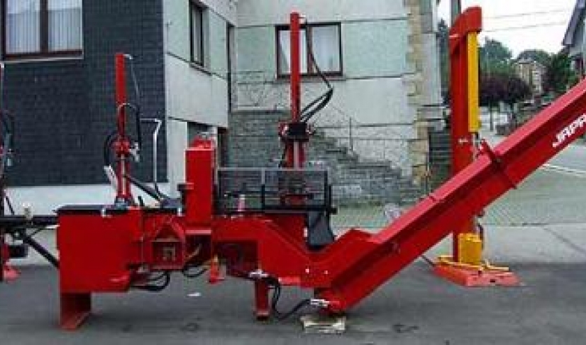 Machines automatiques pour bois de chauffage