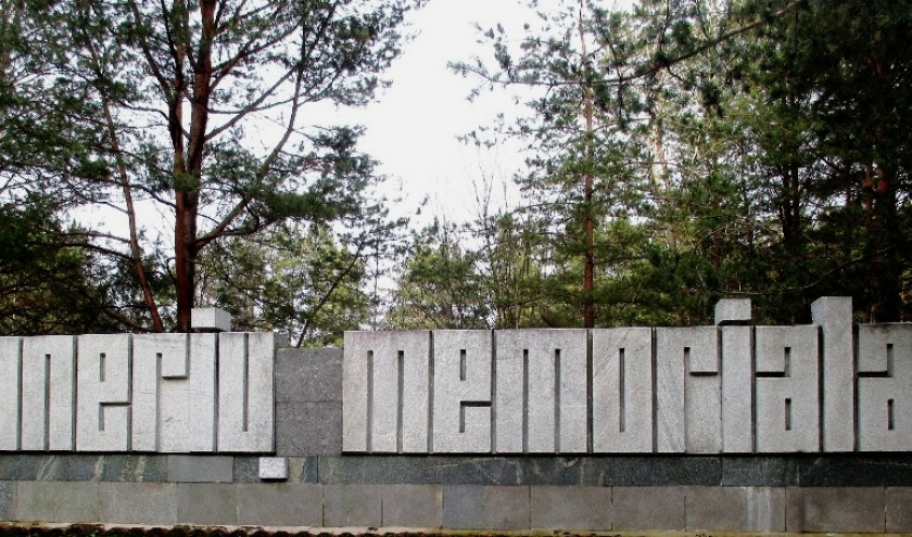 Le massacre de Paneriai ( Lituanie )  ( Photo F. Detry )