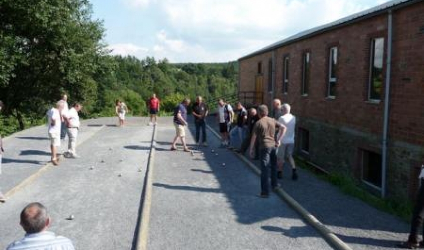 Dinez - Traditionnel tournoi de pétanque de la semaine du 15 août