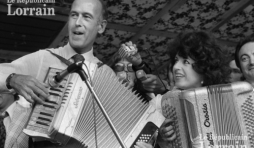 Yvette Horner, avec Giscard d'Estaing, ministre des Finances, 1973.