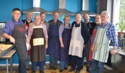 Le groupe des messieurs aux fourneaux