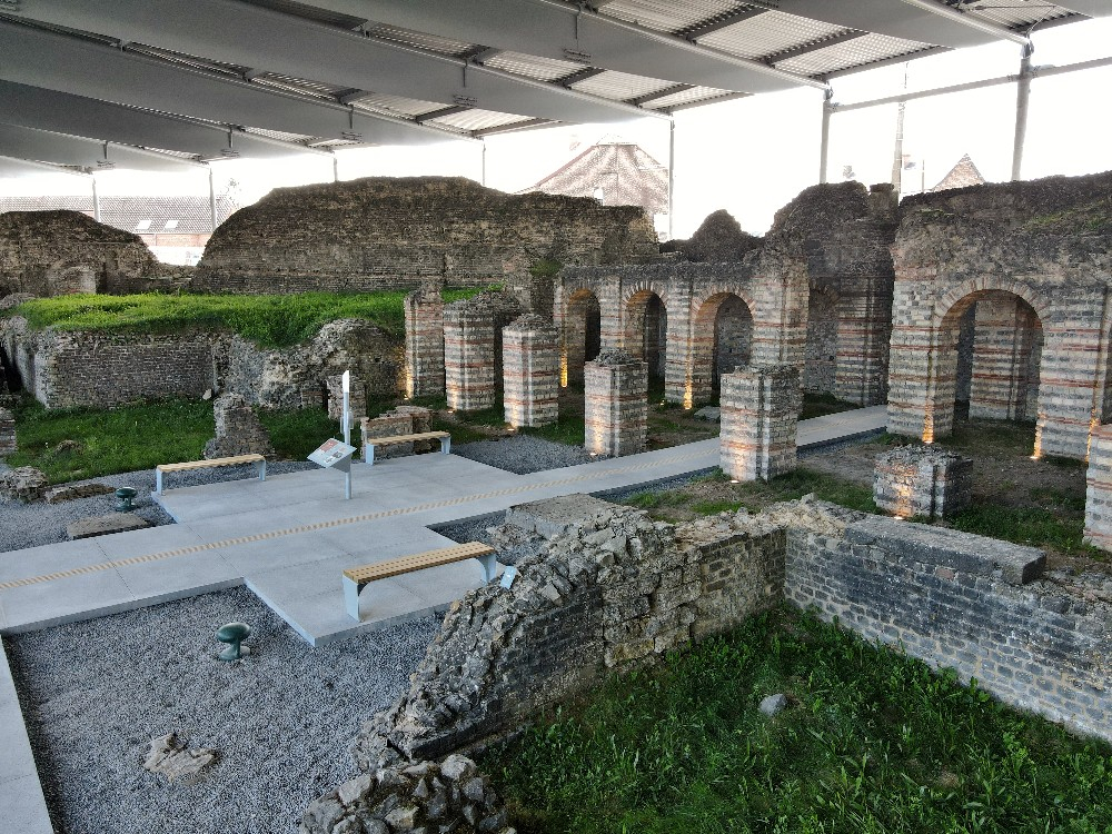 © « Forum antique de Bavay »