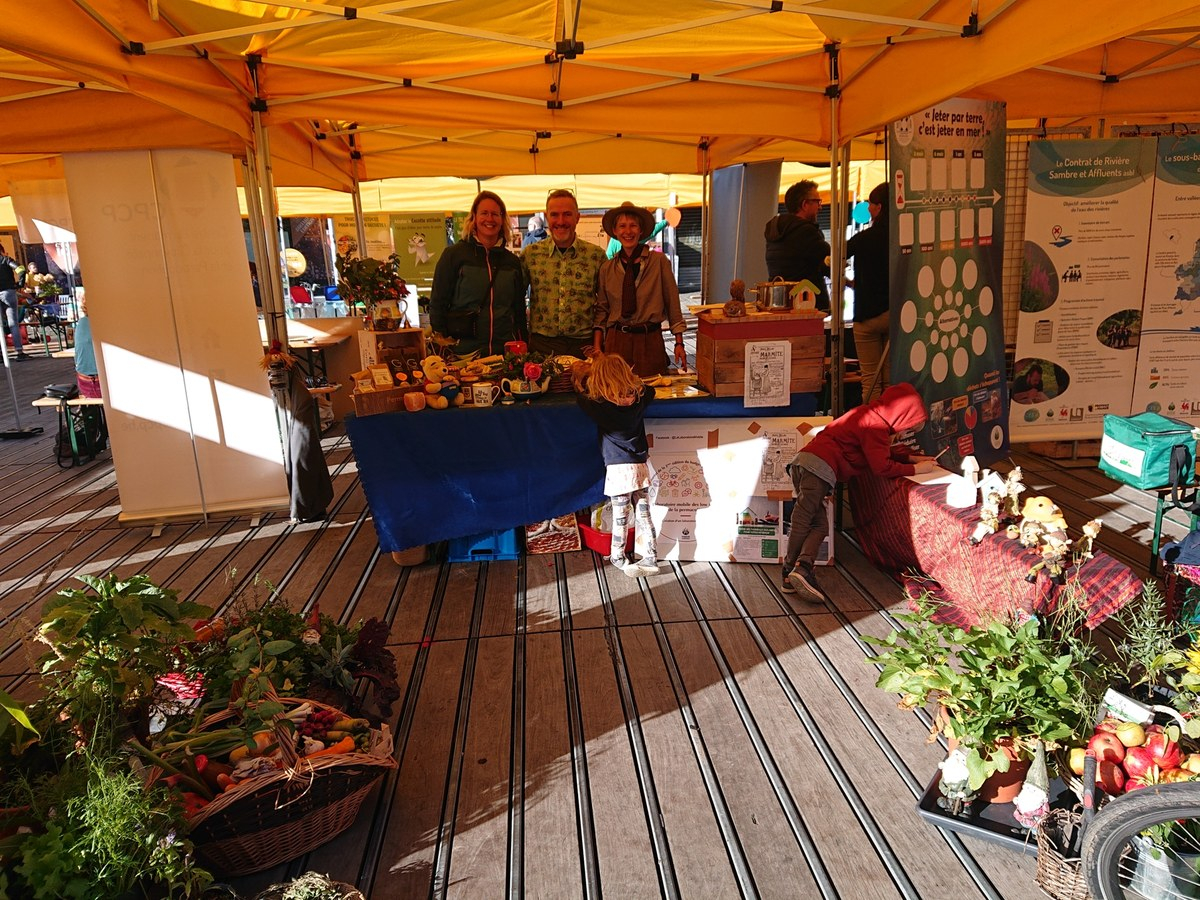 L'un des stands du « Village des Associations » © Ville de Namur/2022