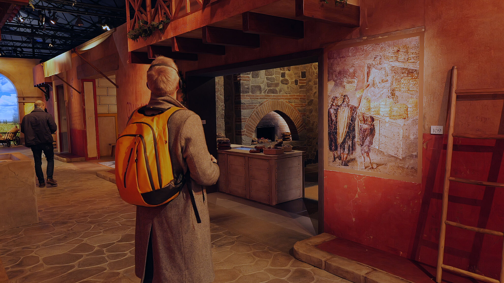 Au début de la rue, près de la boulangerie © « Tempora »