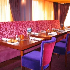 Le restaurant Purple Lounge