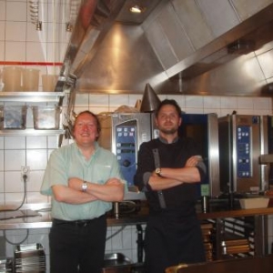 visite des cuisines de l ermitage du chateau de namur avec le chef axel devillers