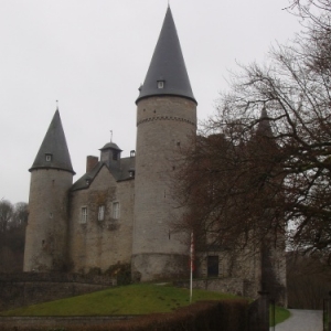 celles - chateau de veves