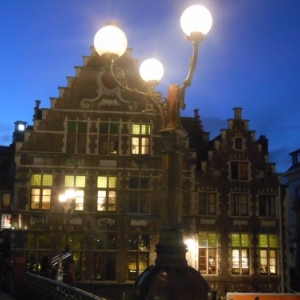 Un château dans la ville, visitez Gand! Un château dans la ville, visitez Gand!