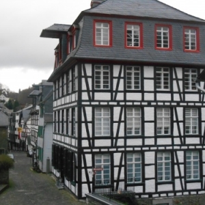 Montjoie, maisons colombages