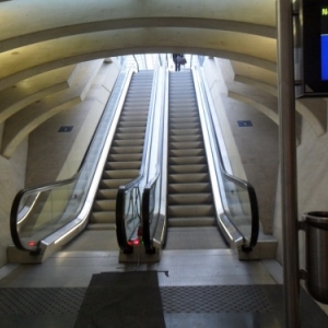 Chauffoirs Guillemins (le raccordement électrique est sur le carrelage).