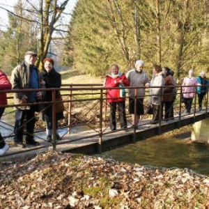 20. sur la passerelle enjambant l'Ourthe a l'Ermitage