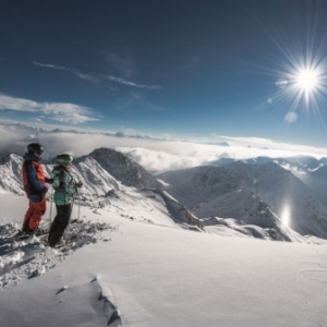 Sports d’hiver à Davos Klosters : neige garantie et très large offre (gratuite) 
