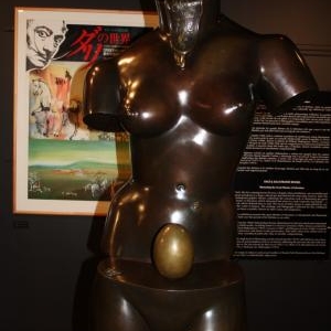 dali, bronze