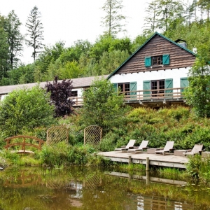 Op vakantie in een vakantiewoning  stijl in de Ardenne