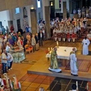 Une Ceremonie oecumenique internationale, cette annee, pour la 1ere fois, en l eglise de Velaine