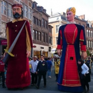 Les Geants, lors de la "Journee du Folklore et des Traditions" (c) "Folknam"