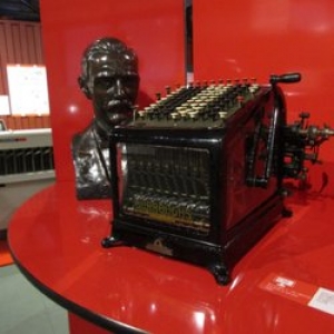 (c) "Computer Museum NAM-IP"