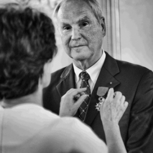 Au Palais Provincial de Namur, Philippe Gustin recevant la "Legion d'Honneur" (c) John Swijsen